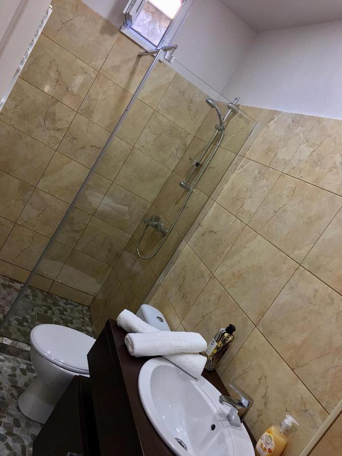 Modern Apartament Central Old Town Брашов Екстериор снимка