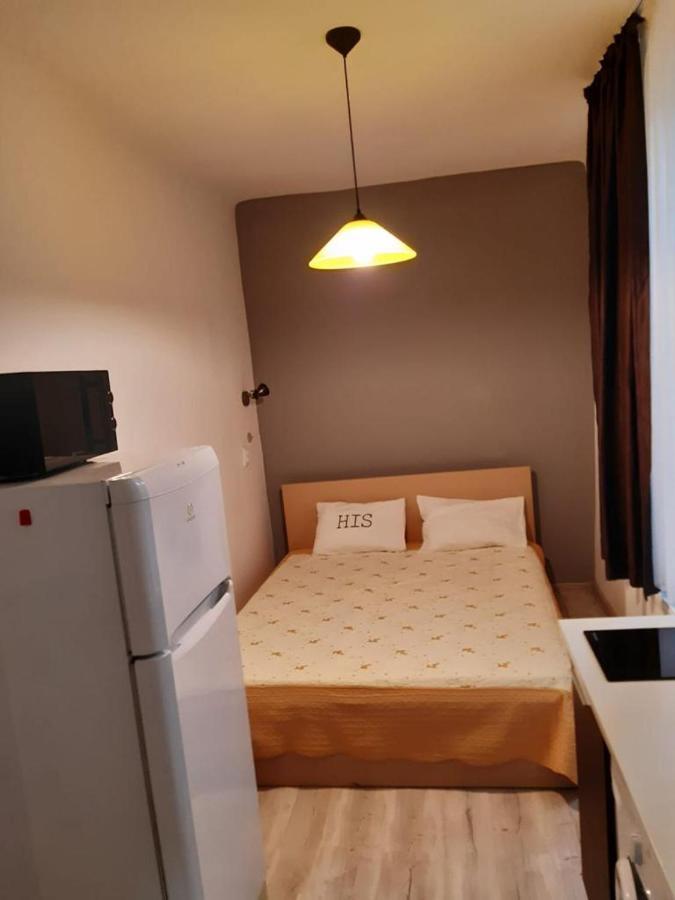Modern Apartament Central Old Town Брашов Екстериор снимка