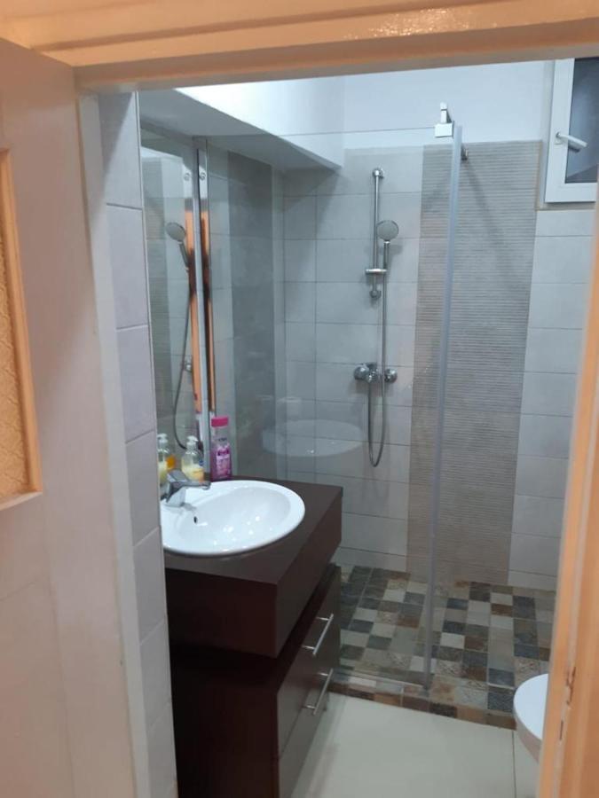 Modern Apartament Central Old Town Брашов Екстериор снимка