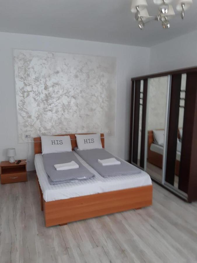 Modern Apartament Central Old Town Брашов Екстериор снимка
